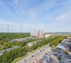 Трёхместная студия с балконом в Квартира Ваш уютный уголок в Екатеринбурге с шикарным видом