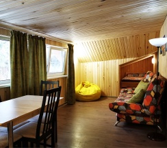 Номер 4-х местный с нишами в GreenCamping
