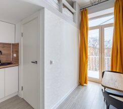 Двухместный номер Superior с балконом двуспальная кровать в Rosgorod