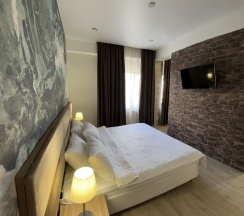 Номер студия в К2