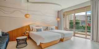 Карон: Отель Metadee Concept Hotel