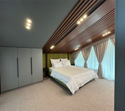 Люкс Двухуровневый (6-ти мест.) в Luxor Resort