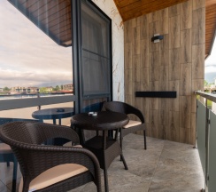 Двухместный номер Standard с балконом двуспальная кровать в Легенда