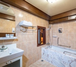 Люкс Executive в Erawan Hotel
