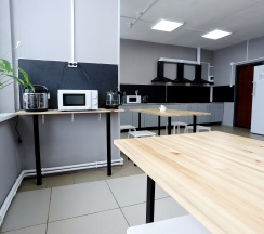 Койко-место в женском номере на 8 человек в Alfa Best House