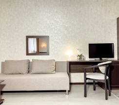 ДЕЛЮКС с балконом и видом на горы в Greek house viva hotels group