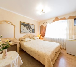 Двухместный номер Comfort (двуспальная кровать) в Бузулук