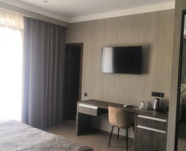 Номер делюкс семейный с 1 двуспальной кроватью №405 в Рествилль