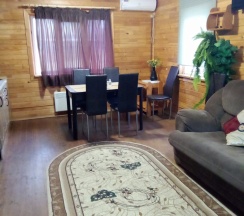 Коттедж с сауной в Дед Щукарь