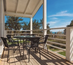 2-х местный коттедж-студия в Берег роз