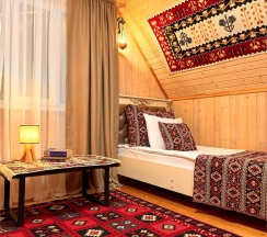 Двухэтажный дом с кухней в Hayat Haus