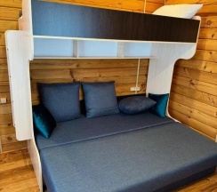 Большой Барнхаус Хьюз в Вазуза Лав