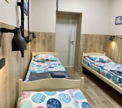 Трехместный в Good night