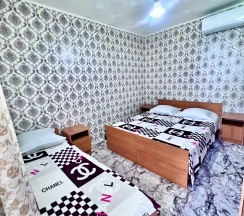 Дом с террасой в У Миланы