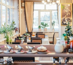 Люкс двухкомнатный 8-ми местный в Лабиринт