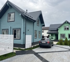 Синий дом в Усадьба Яхрома
