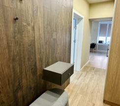 Апартаменты в Квартира с новым ремонтом в центре города