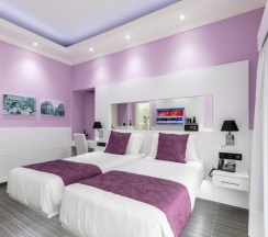 Двухместный номер Deluxe двуспальная кровать в THE ONE Boutique Hotel & SPA Rome