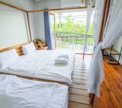 Семейный номер Standard с балконом в Sri Chiang Yeun Boutique House