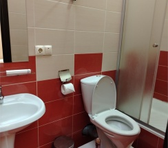 МАЛЕНЬКИЙ номер БЕЗ ОКНА в MaxxRoyal