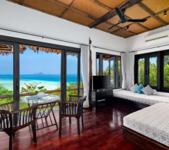Двухместный Hillside Pool Вилла с видом на океан двуспальная кровать в Отель Saii Phi Phi Island Village