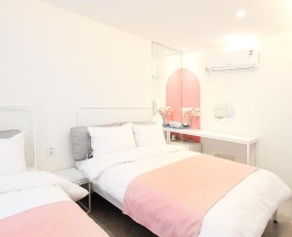 Двухместный номер Standard двуспальная кровать в Orbit Guesthouse
