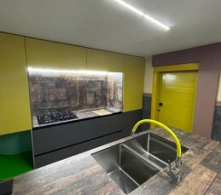 Коттедж "Лесная Хижина" 6-ти местный в Свирская