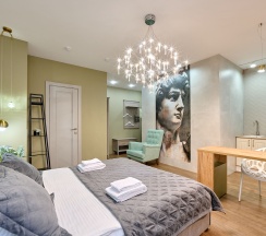 Улучшенный номер с кроватью размера «king-size» в Питер