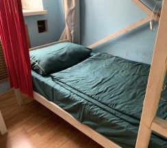 Кровать в общем номере в Хостел