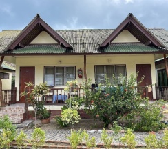 Двухместный номер Standard с балконом двуспальная кровать в Sea Breeze Bungalow