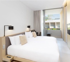 Penthouse & Private Pool Azure с 2 комнатами в Twinpalms MontAzure Phuket Resort