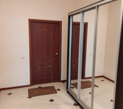 Апартаменты с 2 комнатами с красивым видом из окна в Александра