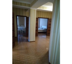 М.Горького 85Б. 2-комн.кв., 10-этаж, 124 в АнтиОтель