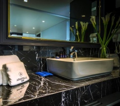 Двухместный номер Premium двуспальная кровать в Apartelle Jatujak Hotel