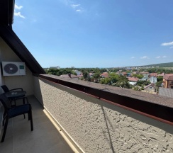 Двухместные апартаменты с террасой двуспальная кровать в Мелис