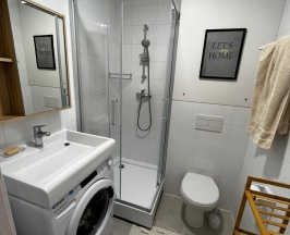 1-комнатные апартаменты студия в Sunmarine apartments (Санмарин апартментс) на улице Озёрная