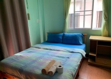 Номер Standard в You and Me Hostel