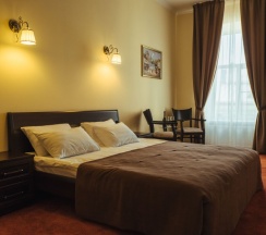 Улучшенный номер с кроватью "king-size" в Adagio