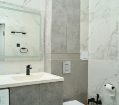 Апартаменты c 1 комнатой с балконом в Kareff