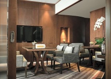 Трёхместный клубный номер Executive в The Westin Grande Sukhumvit, Bangkok