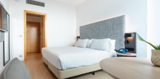 Эль-Прат-де-Льобрегат: Отель INNSiDE by Meliá Barcelona Aeropuerto
