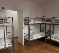 Кровать в общем номере в I Love Madrid Hostel