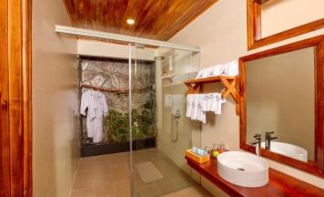Трёхместный номер Superior в Golden Topaz Resort