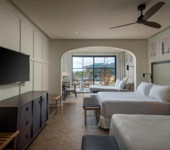 Четырёхместный полулюкс в Ocean El Faro Resort - All Inclusive