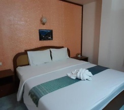 Двухместный номер Deluxe двуспальная кровать в Thepparat Lodge Krabi