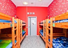 8-ми местная комната в Napoleon hostel