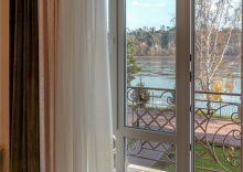 Junior Suite River view в Hotel Villa MARALIS