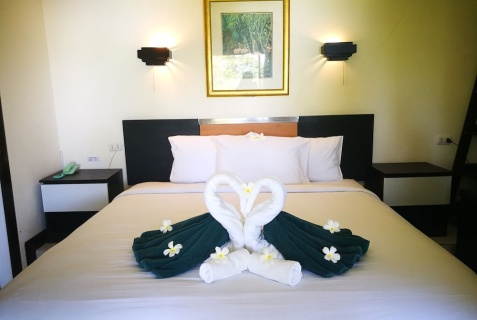 Карон: Курортный отель On The Hill Karon Resort
