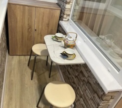 Двухместные апартаменты c 1 комнатой с балконом (двуспальная кровать) в Квартира Уютная однокомнатная с новым ремонтом в историческом цeнтpe города Пcкoва