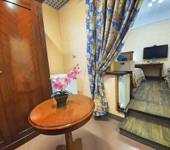 2 местный номер в Свирская